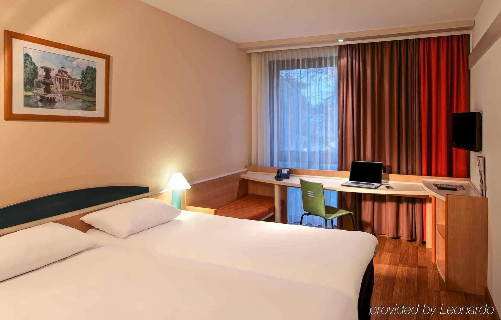 Ibis Hotel 2*